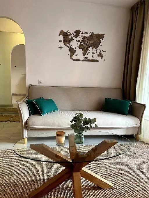 Alquiler Vacacional. Bajo Con Parrilla Y Piscina, Cerca De La Playa Y Puerto Banus Apartment Estepona Spain