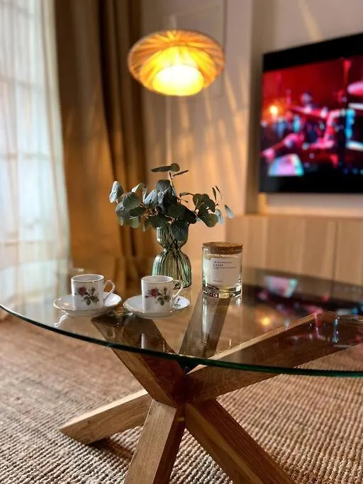 Alquiler Vacacional. Bajo Con Parrilla Y Piscina, Cerca De La Playa Y Puerto Banus Apartment Estepona