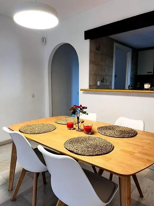 Alquiler Vacacional. Bajo Con Parrilla Y Piscina, Cerca De La Playa Y Puerto Banus Apartment Estepona