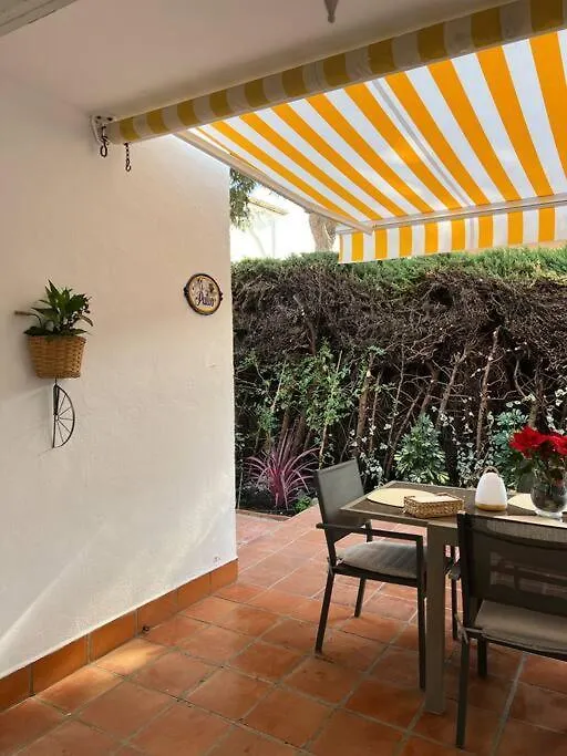 Alquiler Vacacional. Bajo Con Parrilla Y Piscina, Cerca De La Playa Y Puerto Banus Apartment Estepona 0*,  Spain