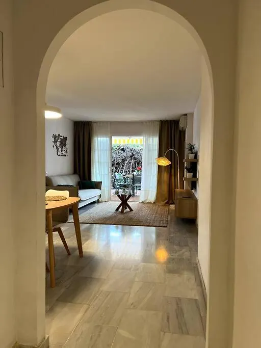 Alquiler Vacacional. Bajo Con Parrilla Y Piscina, Cerca De La Playa Y Puerto Banus Apartment Estepona 0*,  Spain