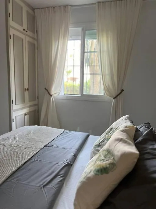 Alquiler Vacacional. Bajo Con Parrilla Y Piscina, Cerca De La Playa Y Puerto Banus Apartment Estepona 0*,