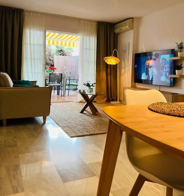 Alquiler Vacacional. Bajo Con Parrilla Y Piscina, Cerca De La Playa Y Puerto Banus Apartment Estepona 0*,  Spain