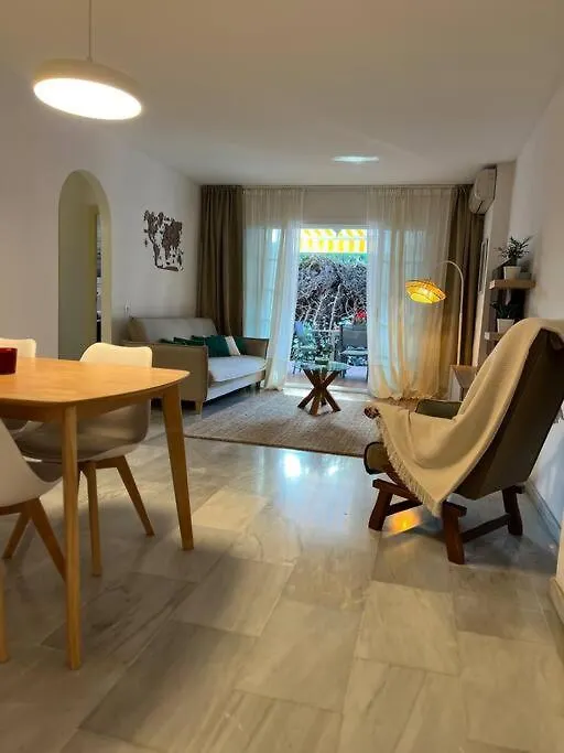 Alquiler Vacacional. Bajo Con Parrilla Y Piscina, Cerca De La Playa Y Puerto Banus Apartment Estepona 0*,  Spain