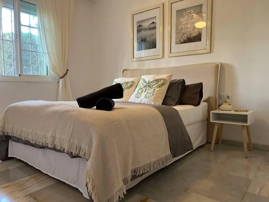 Alquiler Vacacional. Bajo Con Parrilla Y Piscina, Cerca De La Playa Y Puerto Banus Apartment Estepona