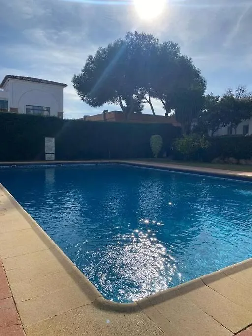 Alquiler Vacacional. Bajo Con Parrilla Y Piscina, Cerca De La Playa Y Puerto Banus Apartment Estepona Spain