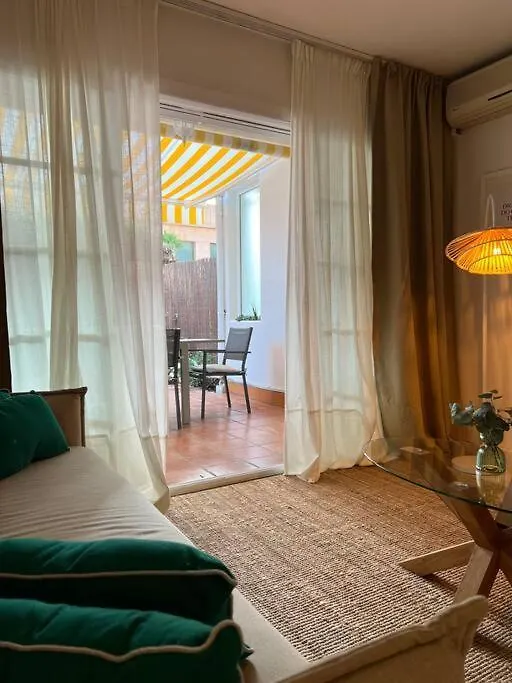 Alquiler Vacacional. Bajo Con Parrilla Y Piscina, Cerca De La Playa Y Puerto Banus Apartment Estepona Spain