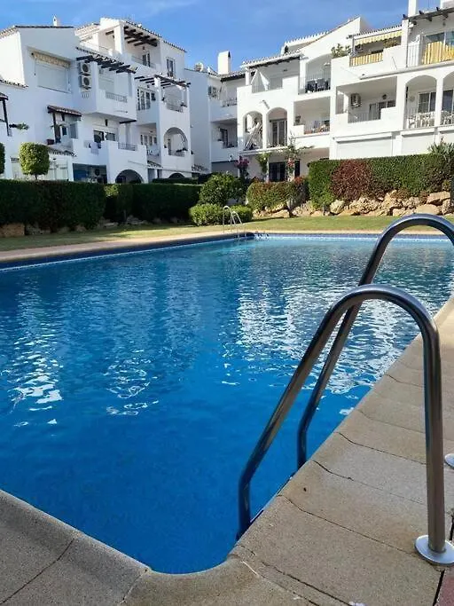 Alquiler Vacacional. Bajo Con Parrilla Y Piscina, Cerca De La Playa Y Puerto Banus Apartment Estepona